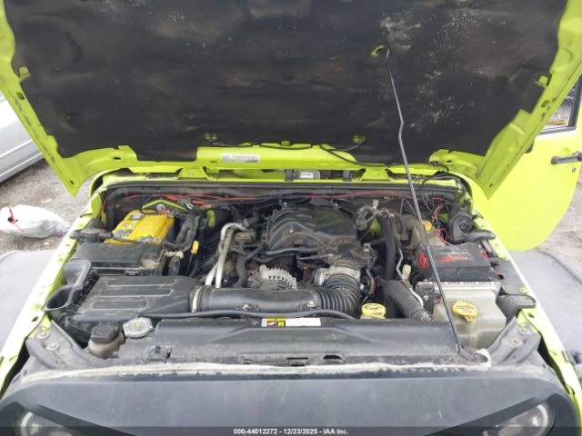 Jeep Wrangler UNLIMITED SAHARA - изображение 10