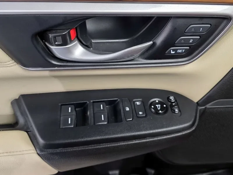 Honda Cr-v 1.5 TOURING 4WD, снимка 14 - Автомобили и джипове - 55087334