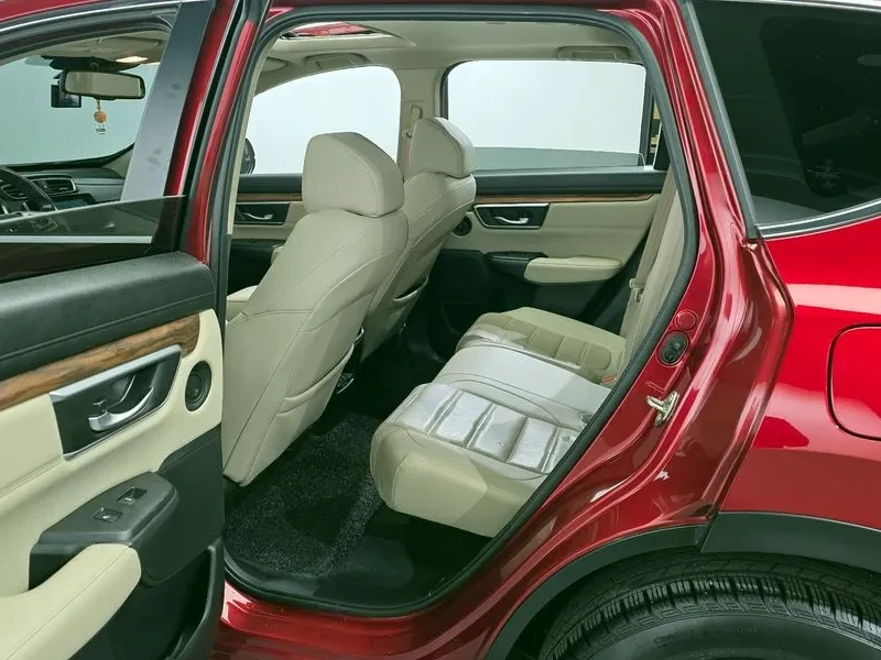 Honda Cr-v 1.5 TOURING 4WD, снимка 11 - Автомобили и джипове - 55087334