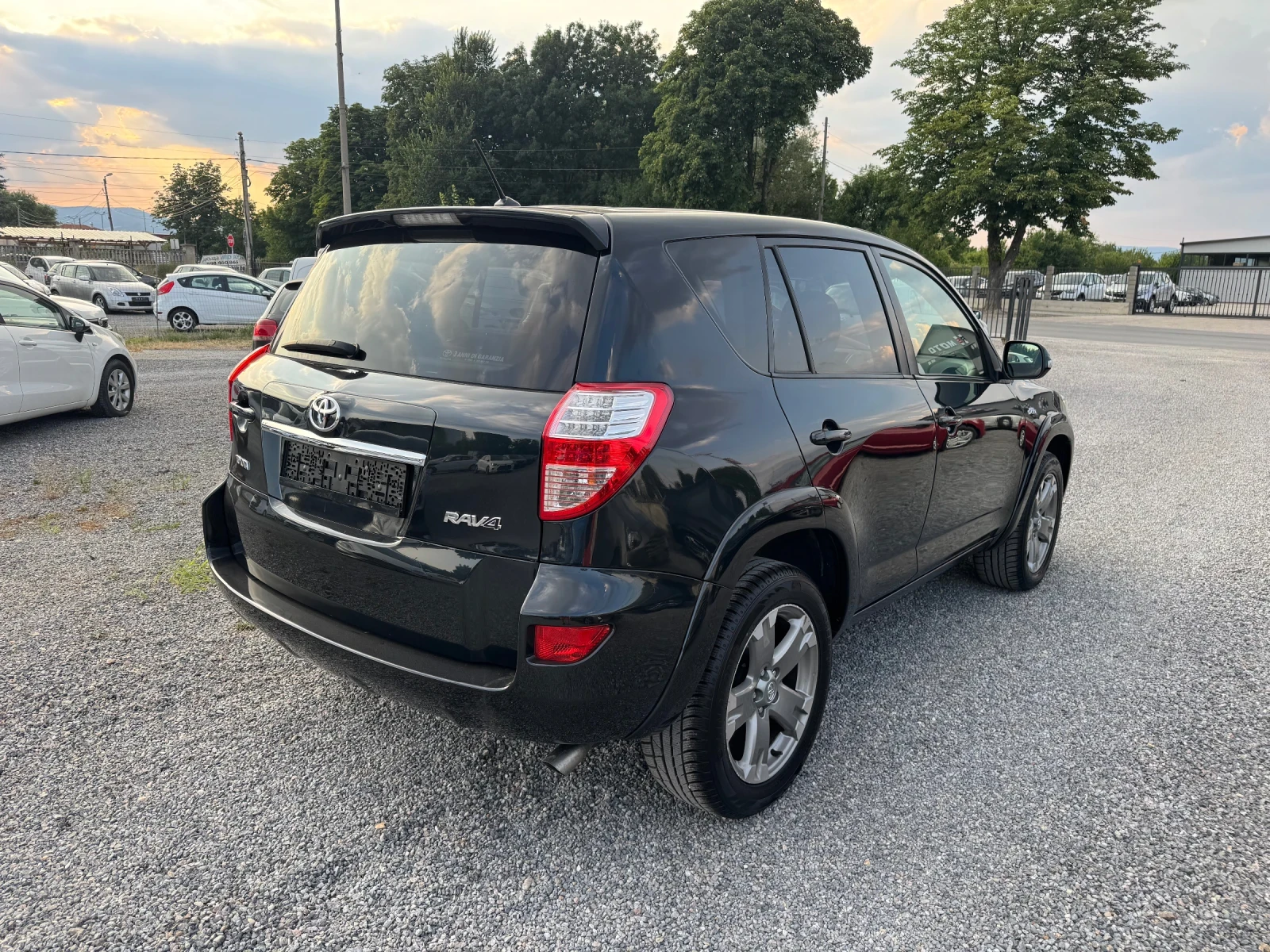 Toyota Rav4 2.2D CROSSOVER AUTOMATIC  - изображение 6