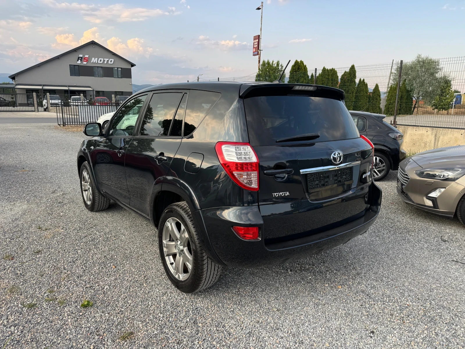 Toyota Rav4 2.2D CROSSOVER AUTOMATIC  - изображение 5
