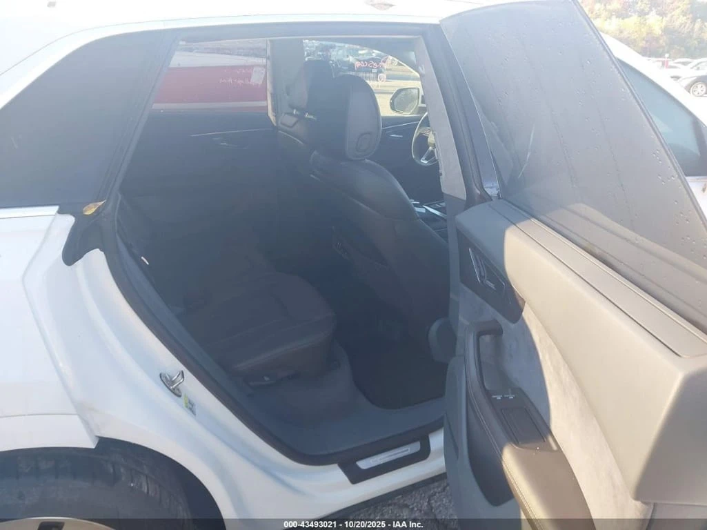 Audi Q8 * 55 PREMIUM * CARFAX *    | Mobile.bg   8