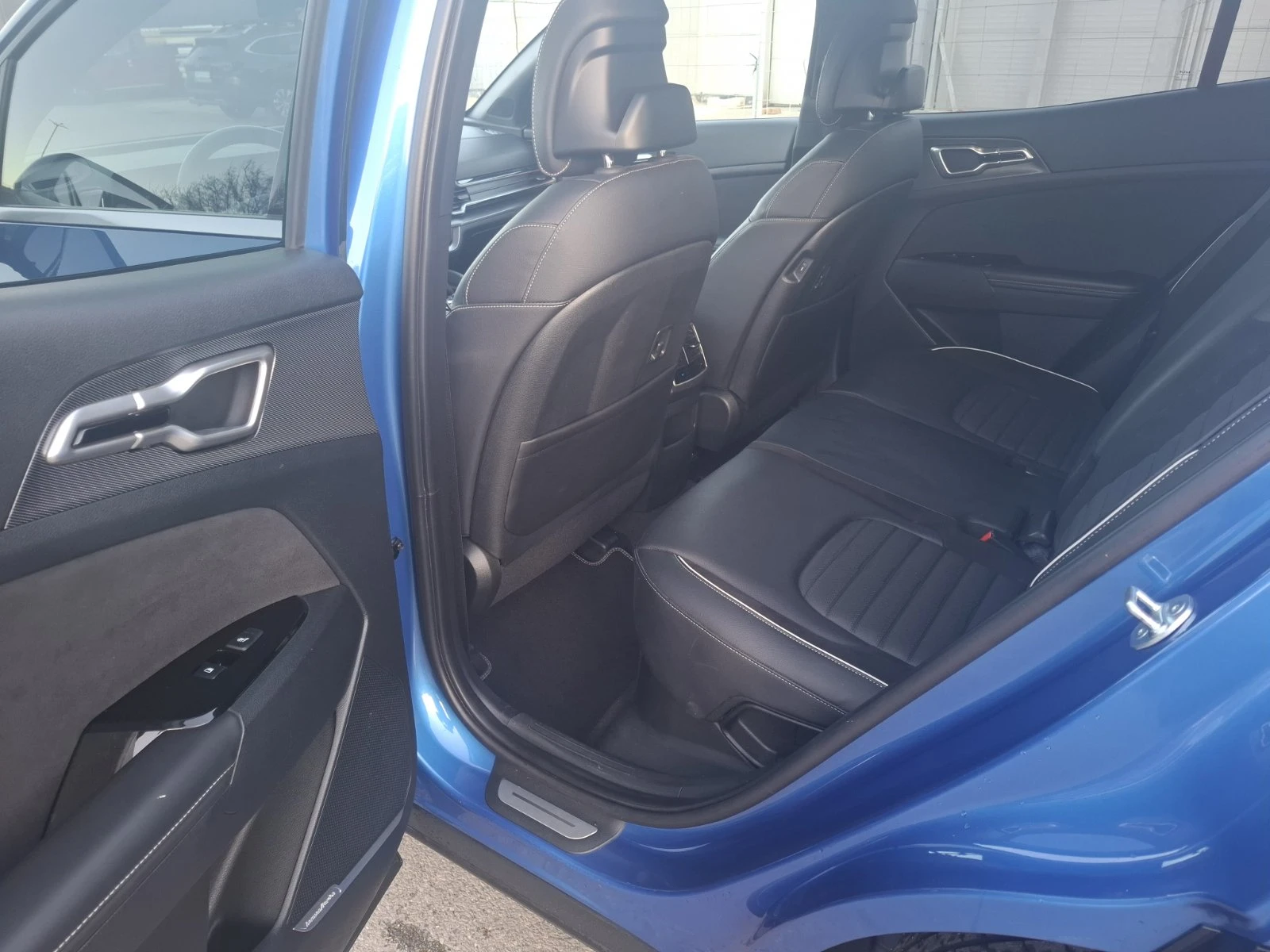 Kia Sportage 1.6 GT Line 4х4 Гаранция - изображение 7