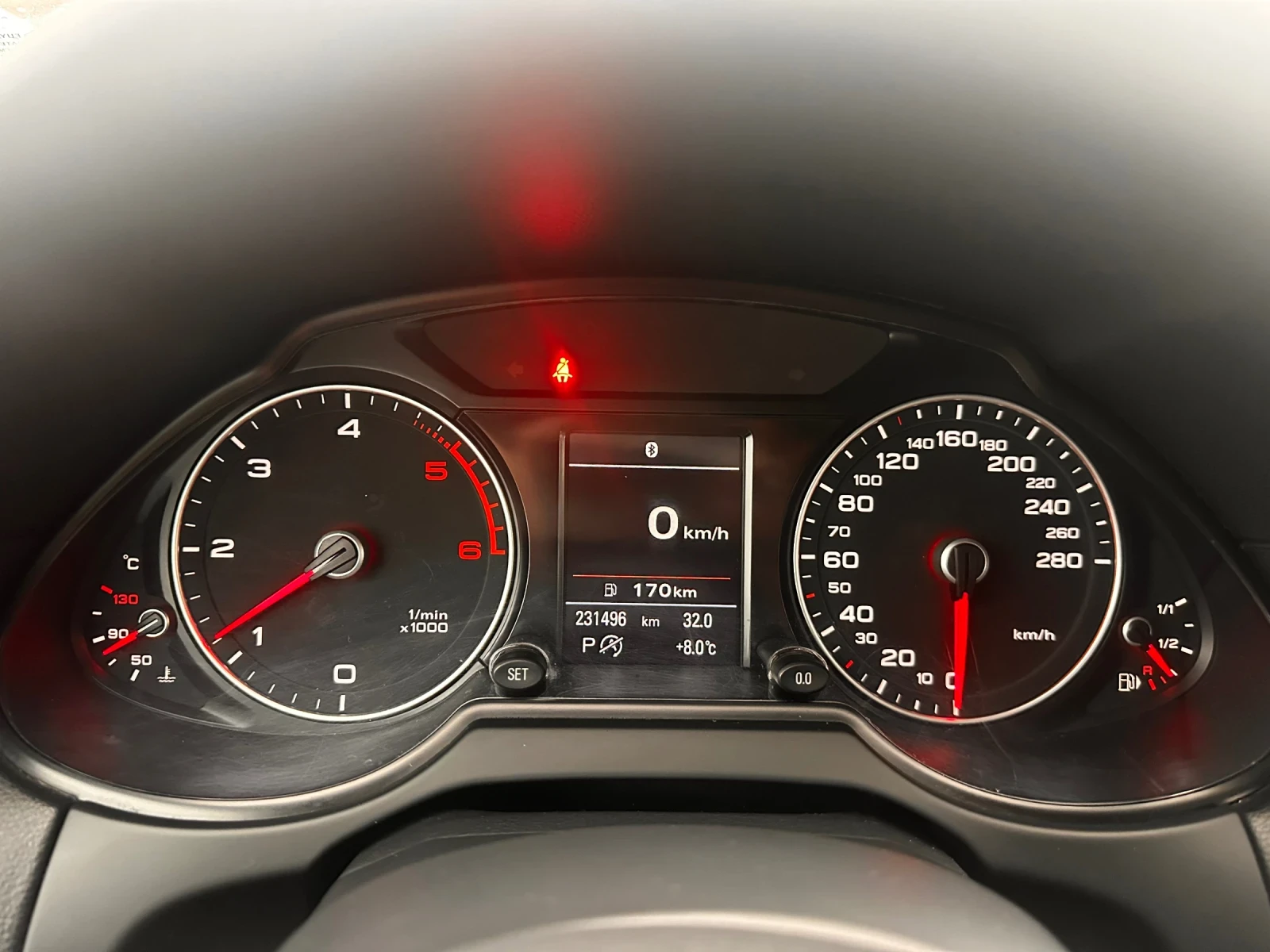 Audi Q5 2.0TDI 190ks - изображение 8