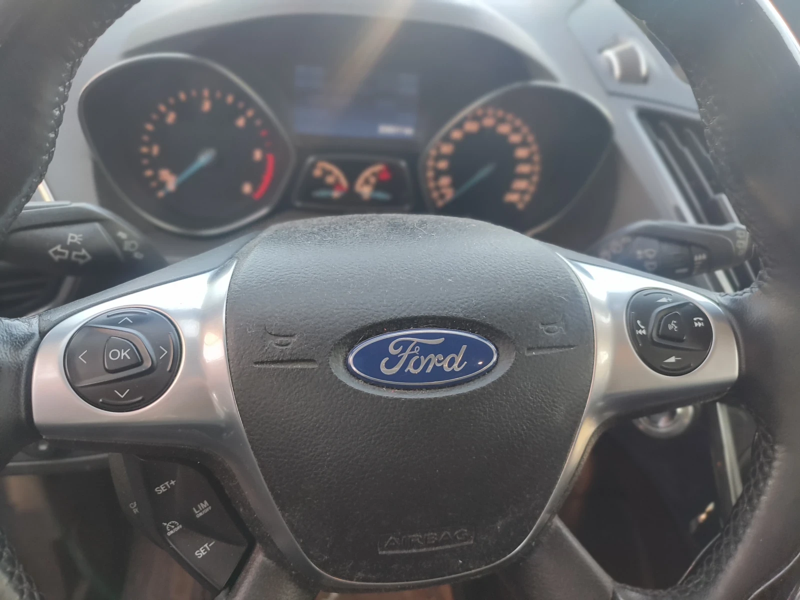Ford Kuga, снимка 2 - Автомобили и джипове - 53813426