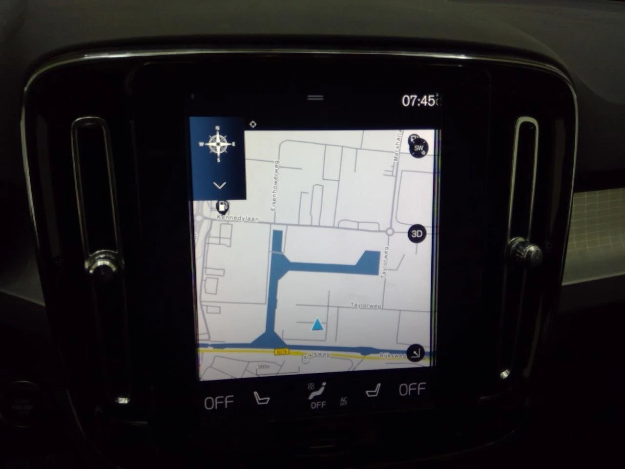 Volvo XC40 T2 Momentum Business, снимка 8 - Автомобили и джипове - 54079530