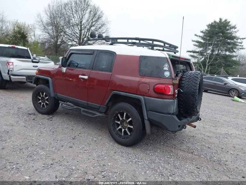 Toyota Fj cruiser, снимка 4 - Автомобили и джипове - 54082824