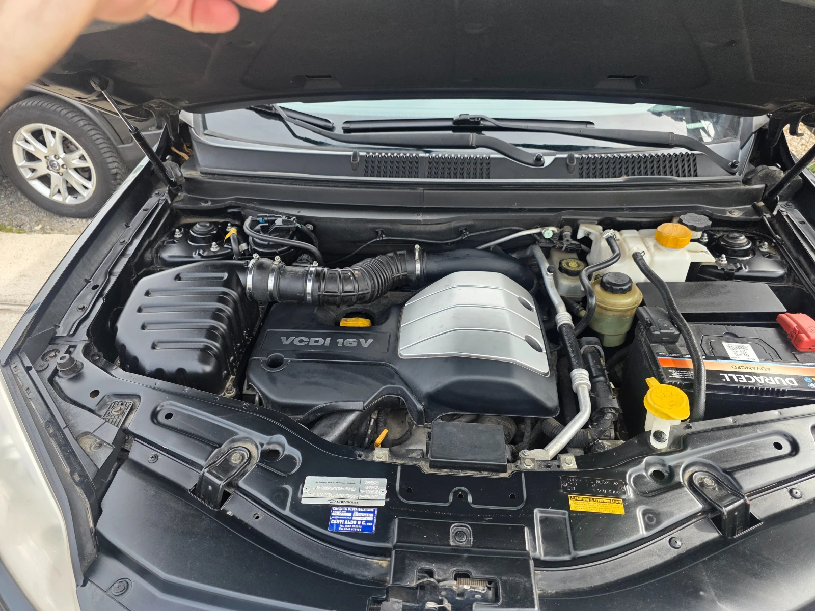 Chevrolet Captiva 2.0 CDTI 7 МЕСТА НАПЪЛНО ОБСЛУЖЕН , снимка 17 - Автомобили и джипове - 54219516