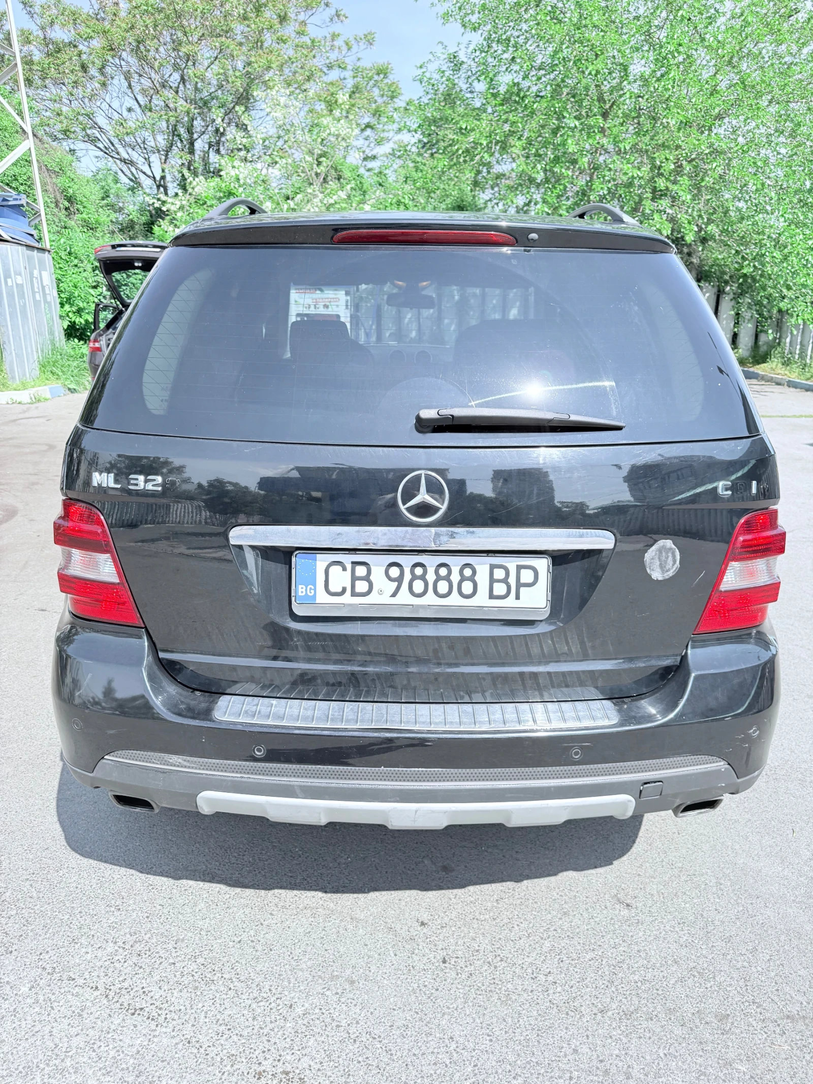 Mercedes-Benz ML 320, снимка 8 - Автомобили и джипове - 54621078