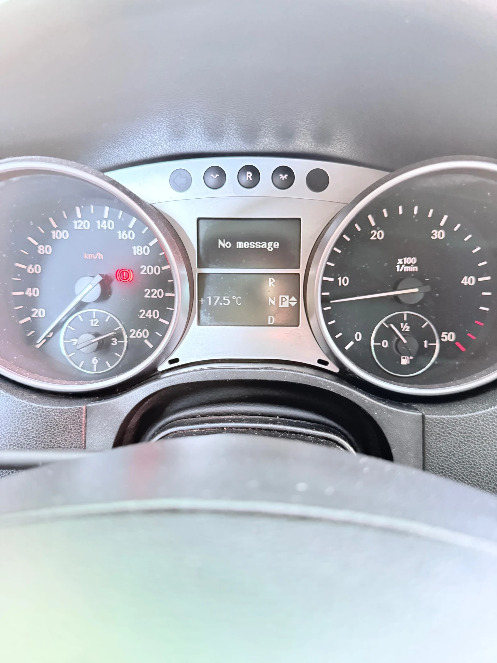 Mercedes-Benz ML 320, снимка 14 - Автомобили и джипове - 54621078