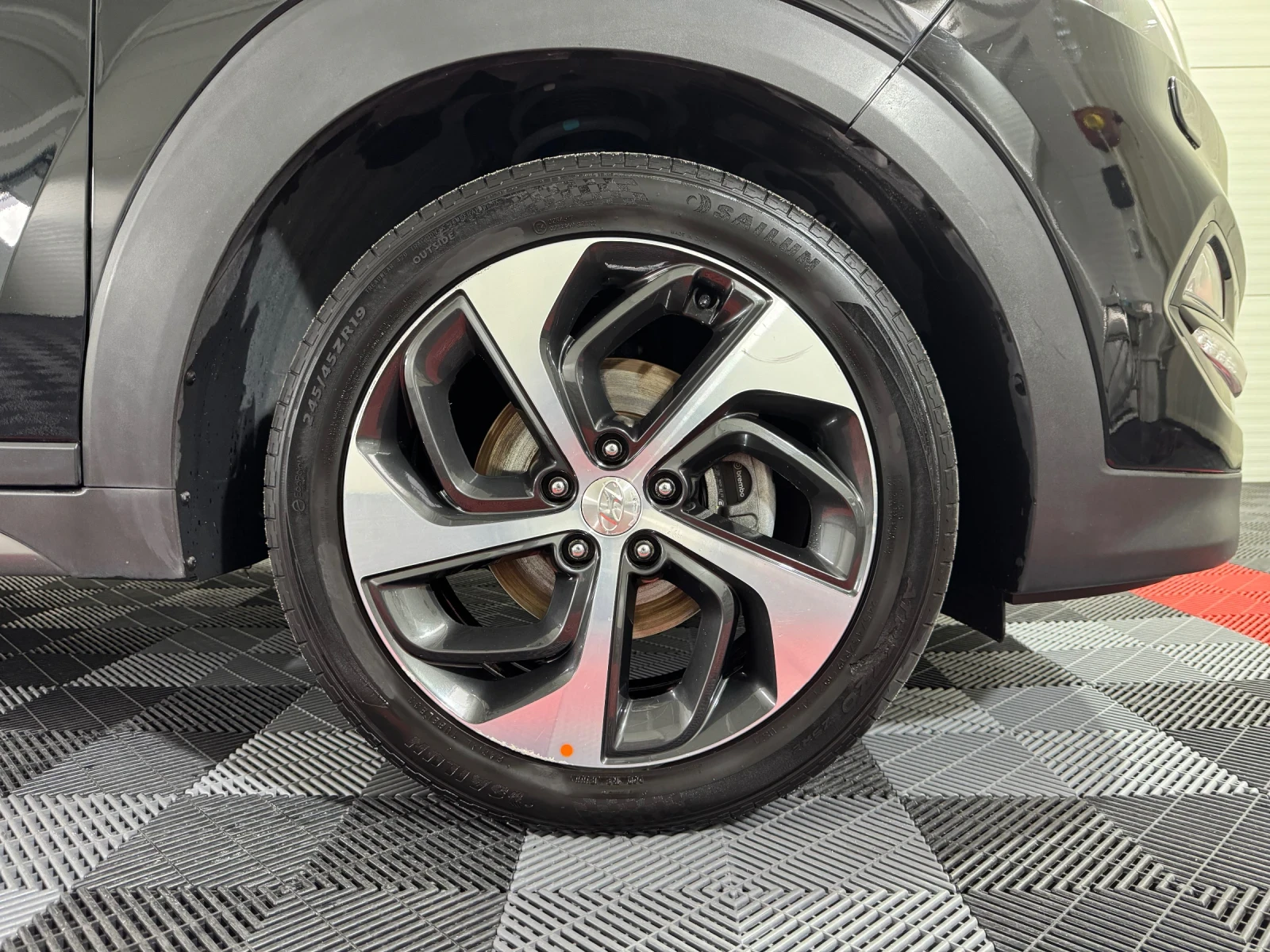Hyundai Tucson 1.7 CRDI 7SPEED DCT - SOUND EDITION, снимка 17 - Автомобили и джипове - 54655777