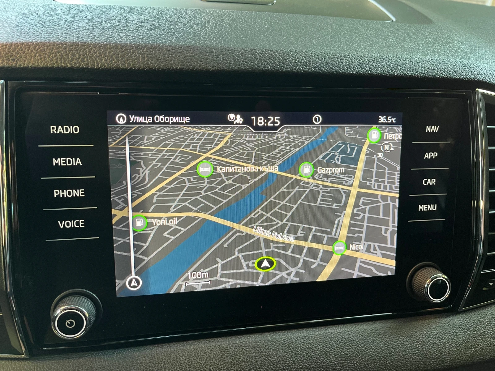 Skoda Karoq, снимка 14 - Автомобили и джипове - 55467278