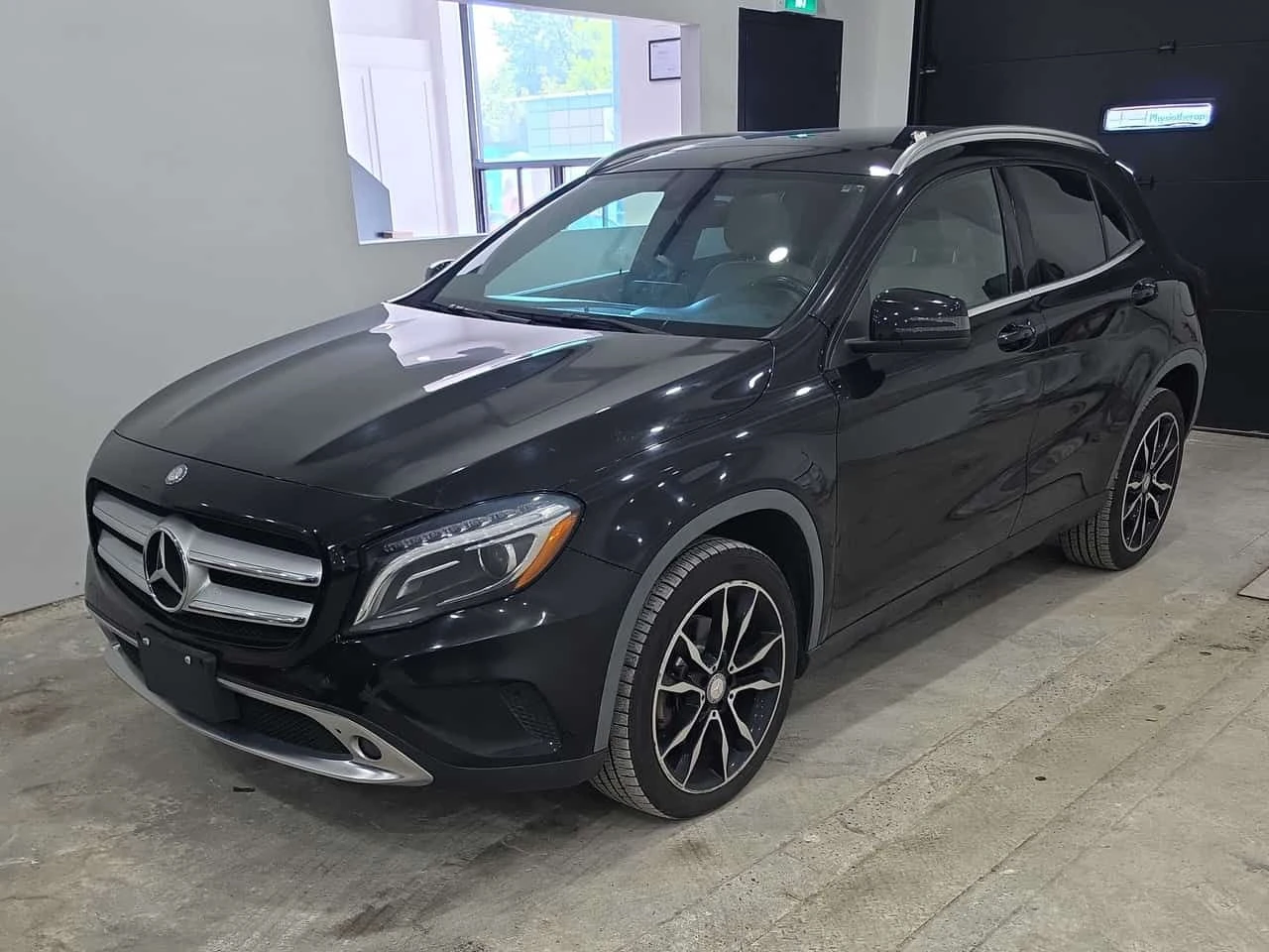 Mercedes-Benz GLA * 250 * АВТОКРЕДИТ * ГЛАВНО ПРЕДСТАВИТЕЛСТВО
