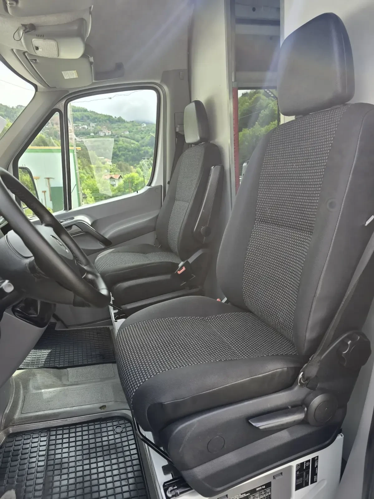 Mercedes-Benz Sprinter 311 2.2 CDI  | Mobile.bg   13