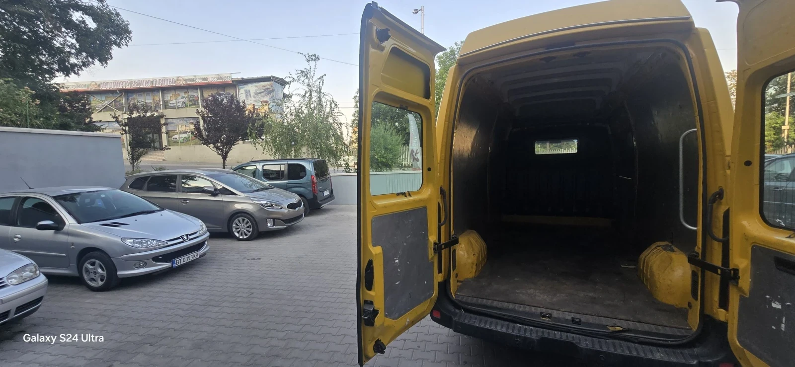 Renault Master 2.3 125кс 6ск 151000км - изображение 8
