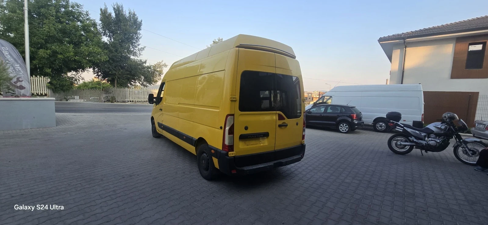 Renault Master 2.3 125кс 6ск 151000км - изображение 6
