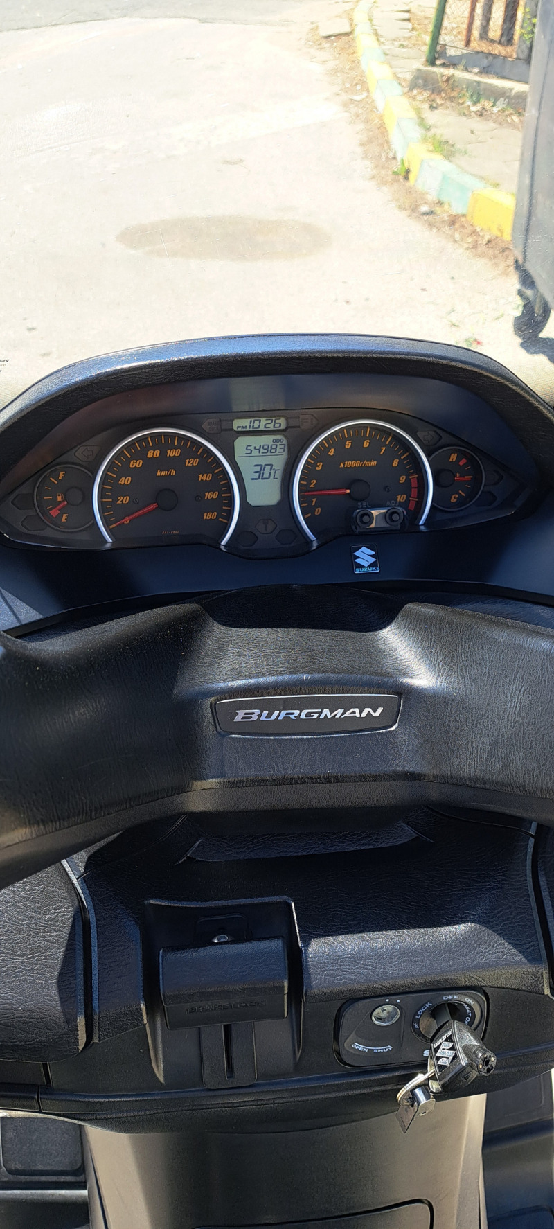 Suzuki Burgman 400, снимка 2 - Мотоциклети и мототехника - 46305605