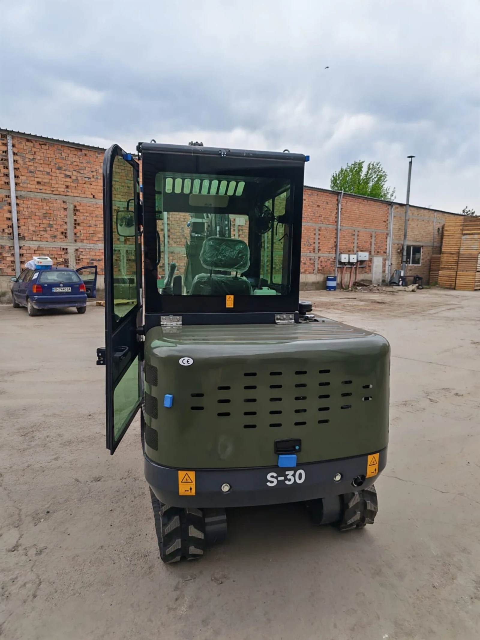 Багер Rippa STAHLHOFF S 30 RIPPA R32 PRO BASIS, снимка 4 - Индустриална техника - 54272995