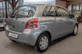 Toyota Yaris 1.3 VVT-i/Автоматик, снимка 6