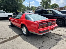 Pontiac Firebird * АВТО КРЕДИТ* ЦЕНА ДО БГ * СЕРВИЗНА ИСТОРИЯ *  - 18499 лв. / 9458.39 € - 98783563 4