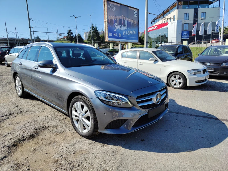 Mercedes-Benz C 220 4 Matic , снимка 8 - Автомобили и джипове - 46097753