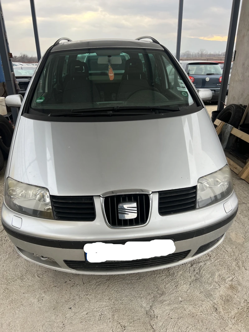 Seat Alhambra, снимка 2 - Автомобили и джипове - 49137208