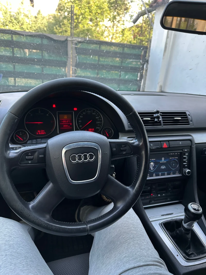 Audi A4, снимка 6 - Автомобили и джипове - 49219784