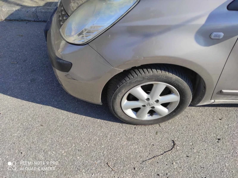 Nissan Note 1.4, снимка 4 - Автомобили и джипове - 49236998