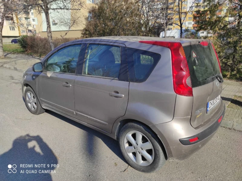 Nissan Note 1.4, снимка 6 - Автомобили и джипове - 49236998