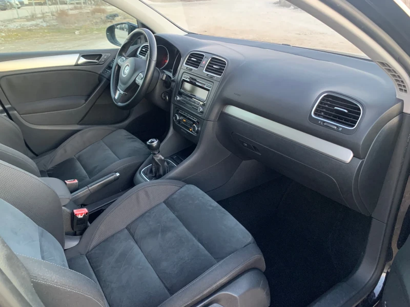 VW Golf 1.4 TSI, снимка 6 - Автомобили и джипове - 49395039