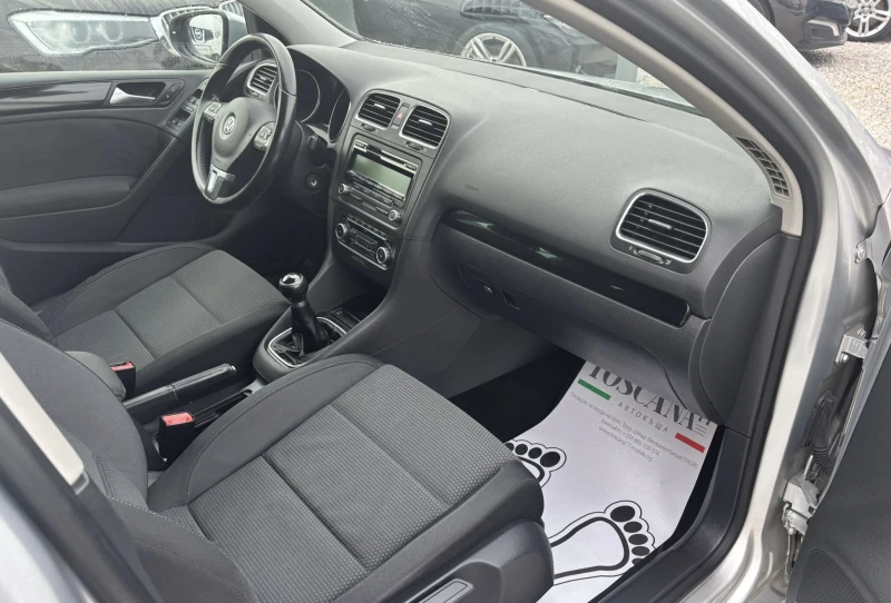 VW Golf 2.0tdi* Highline* Подгрев* Лизинг, снимка 7 - Автомобили и джипове - 52077652