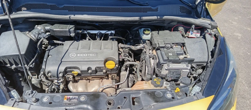 Opel Corsa Е.1.4/90кс Без Турбо* , снимка 13 - Автомобили и джипове - 52688823