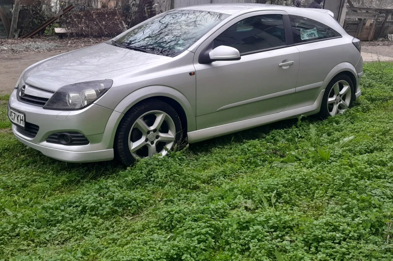 Opel Astra GTC Опц лаян, снимка 2 - Автомобили и джипове - 52723320