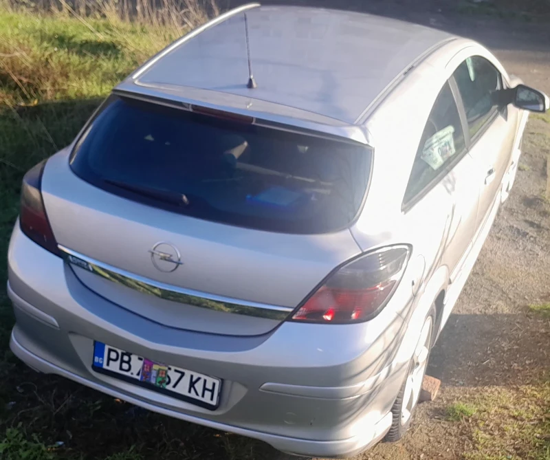 Opel Astra GTC Опц лаян