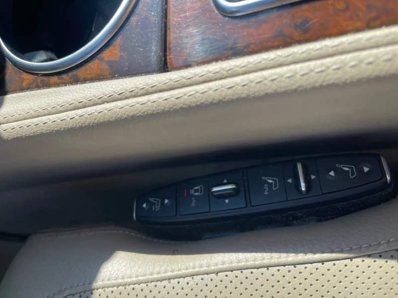 Mercedes-Benz CLS 550 4 matic * AMG* , снимка 13 - Автомобили и джипове - 52906748