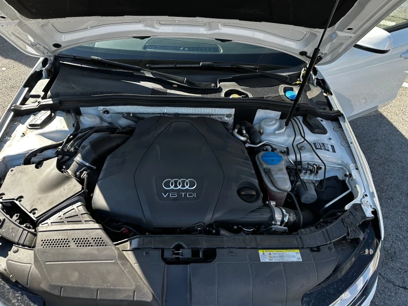 Audi A4 3.0TDI Keyless Panorama, снимка 15 - Автомобили и джипове - 53025786