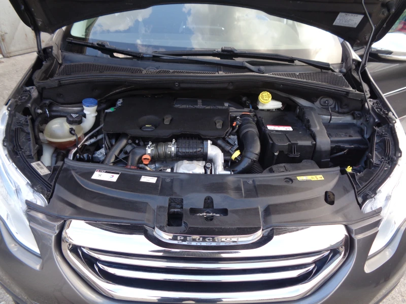 Peugeot 2008 1.6HDI-92-AVTOMAT-LIZING - 17890 лв. - 70194458 | Car24.bg