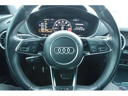 Audi Tt S* 2.0T* AвтоКредит * (ЦЕНА ДО БГ), снимка 13 - Автомобили и джипове - 54004055