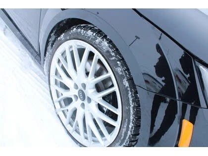 Audi Tt S* 2.0T* AвтоКредит * (ЦЕНА ДО БГ), снимка 7 - Автомобили и джипове - 54004055