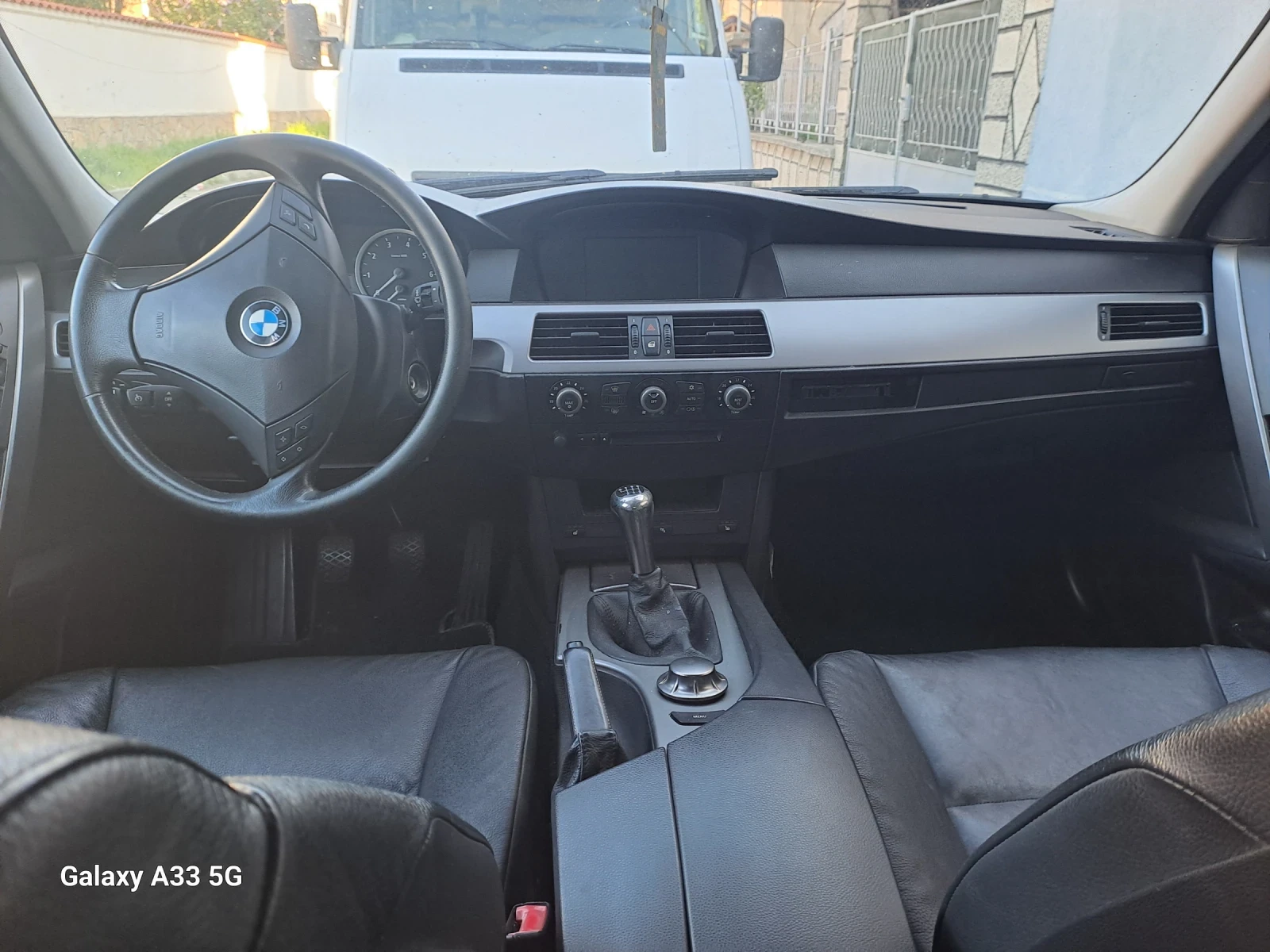 BMW 520  - изображение 2