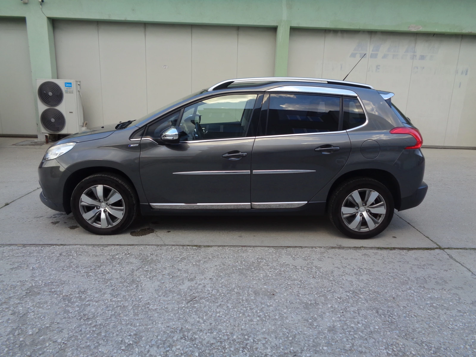 Peugeot 2008 1.6HDI-92-AVTOMAT-LIZING - изображение 7