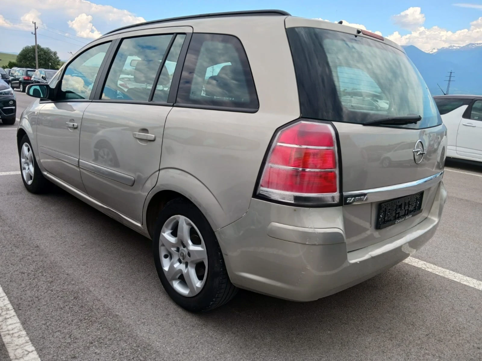 Opel Zafira 1.6 GPL - изображение 6
