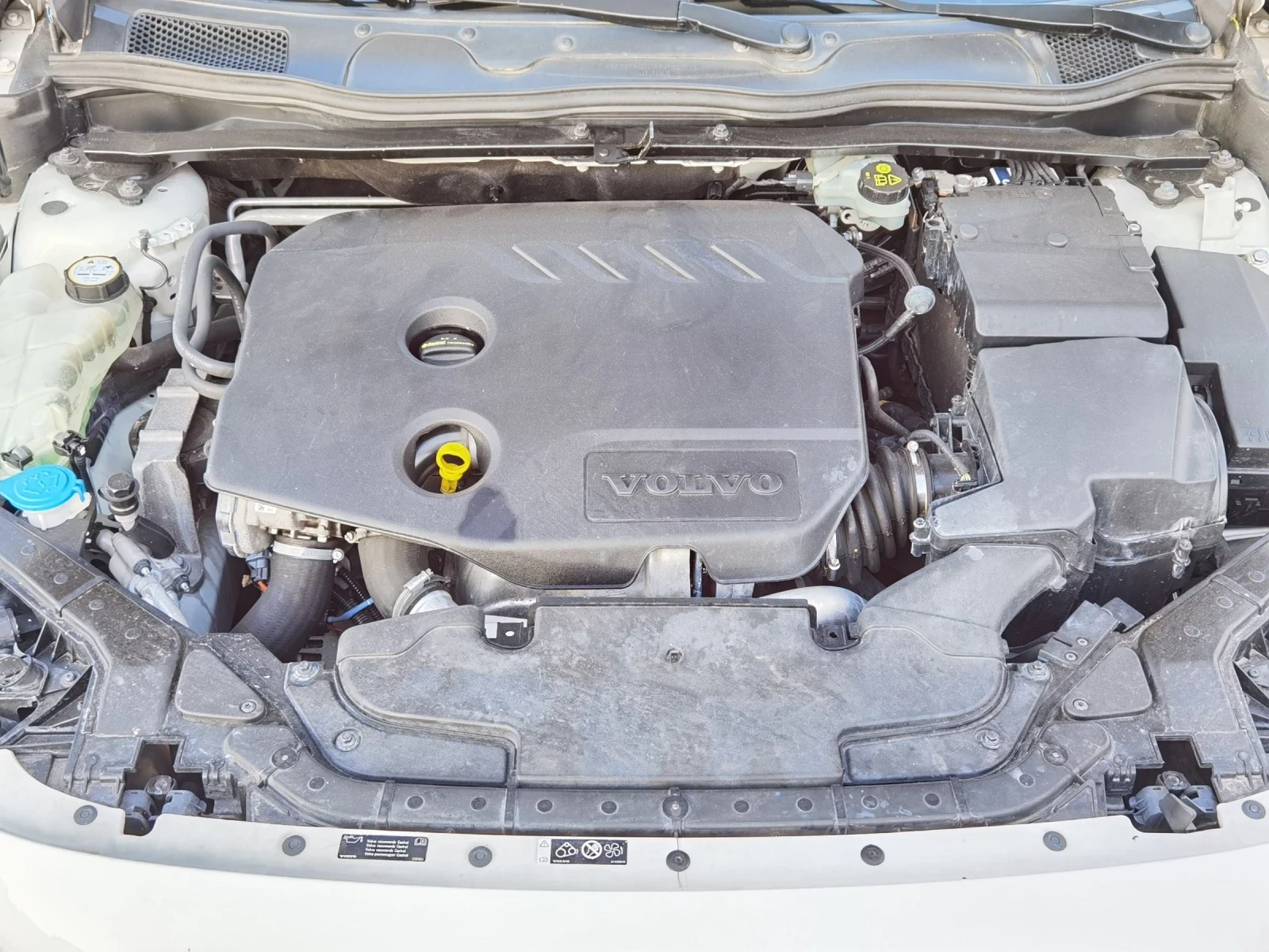 Volvo V40 D2 1.6 R-design | Mobile.bg   14