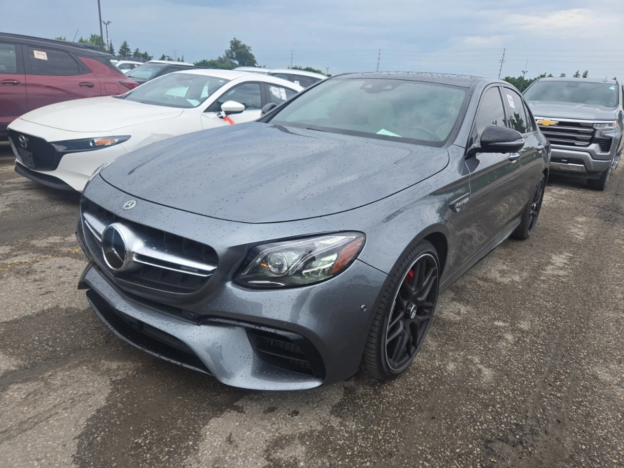 Mercedes-Benz E 63 AMG * CARFAX * АВТО КРЕДИТ * ЦЕНА ДО БГ! - изображение 2