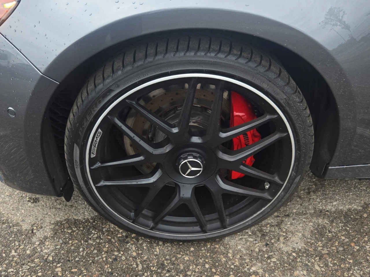Mercedes-Benz E 63 AMG * CARFAX * АВТО КРЕДИТ * ЦЕНА ДО БГ! - изображение 5