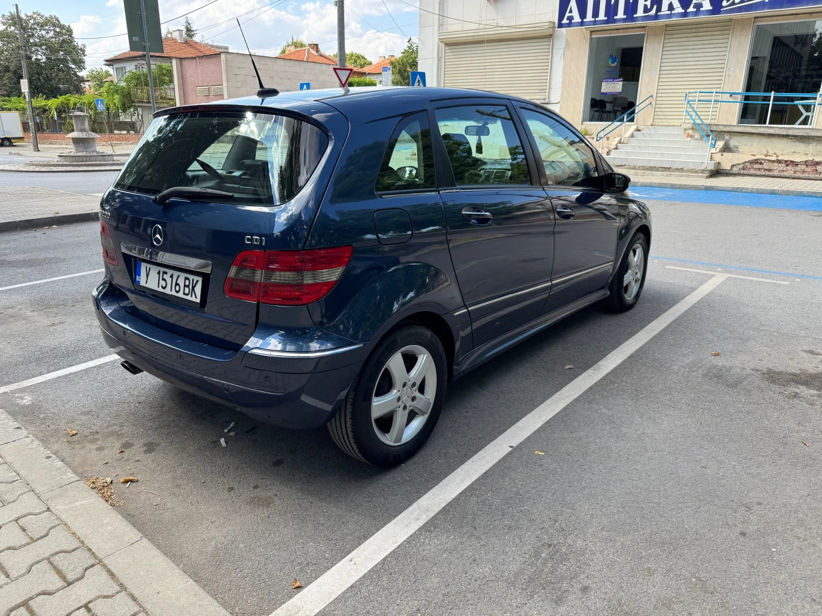 Mercedes-Benz B 200  - изображение 6