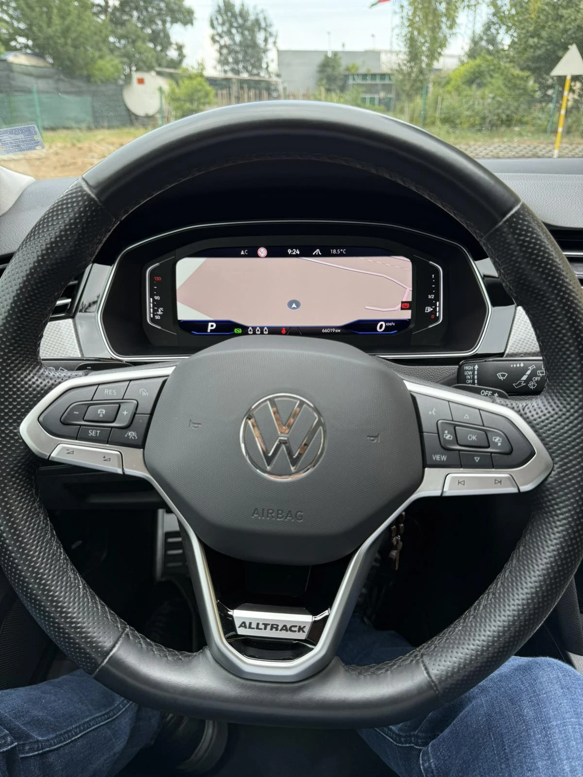 VW Passat Alltrack, N1 с право на данъчен кредит - изображение 9
