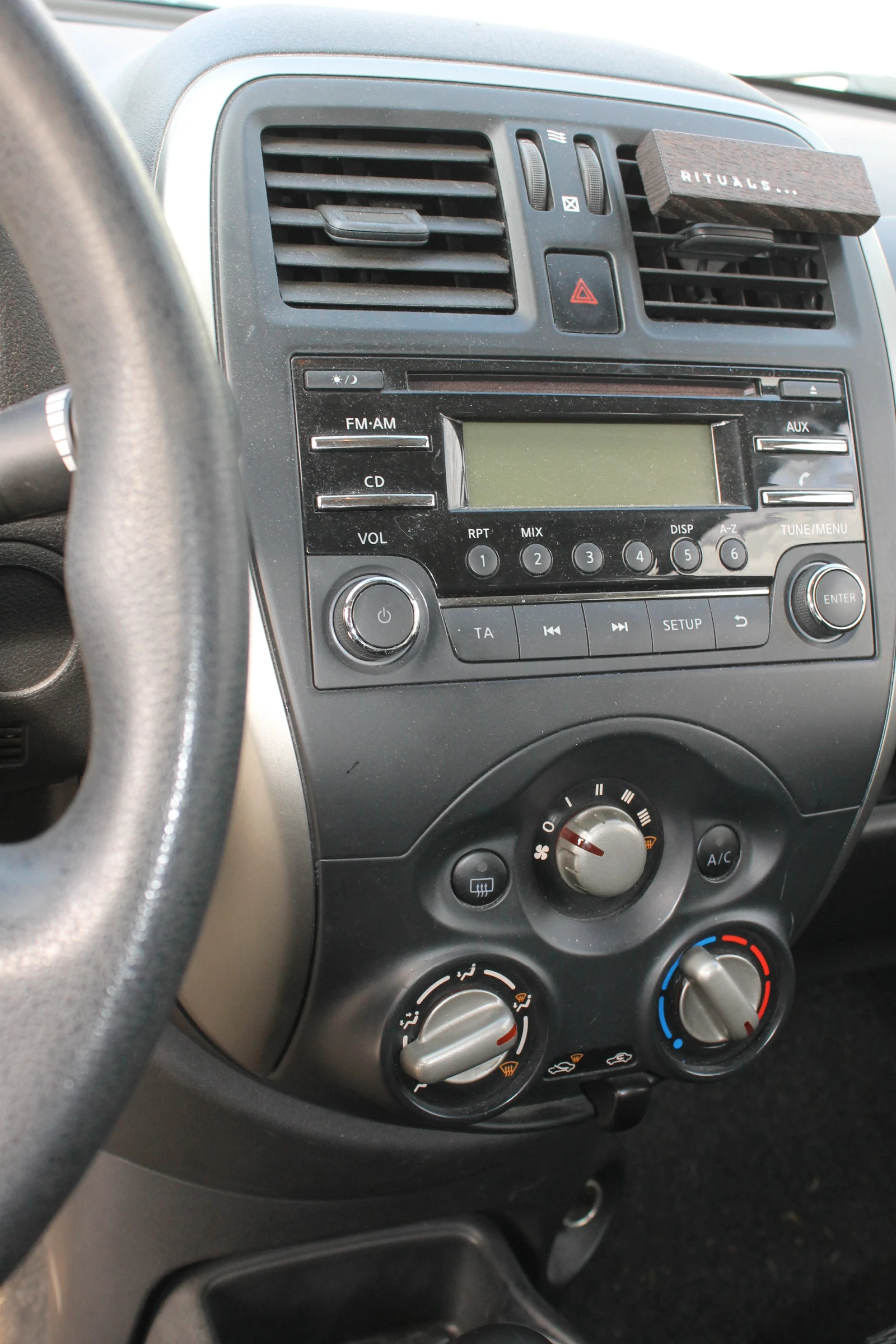 Nissan Micra ГАЗ, 124000км.ИТАЛИЯ, НОВ ВНОС - изображение 9