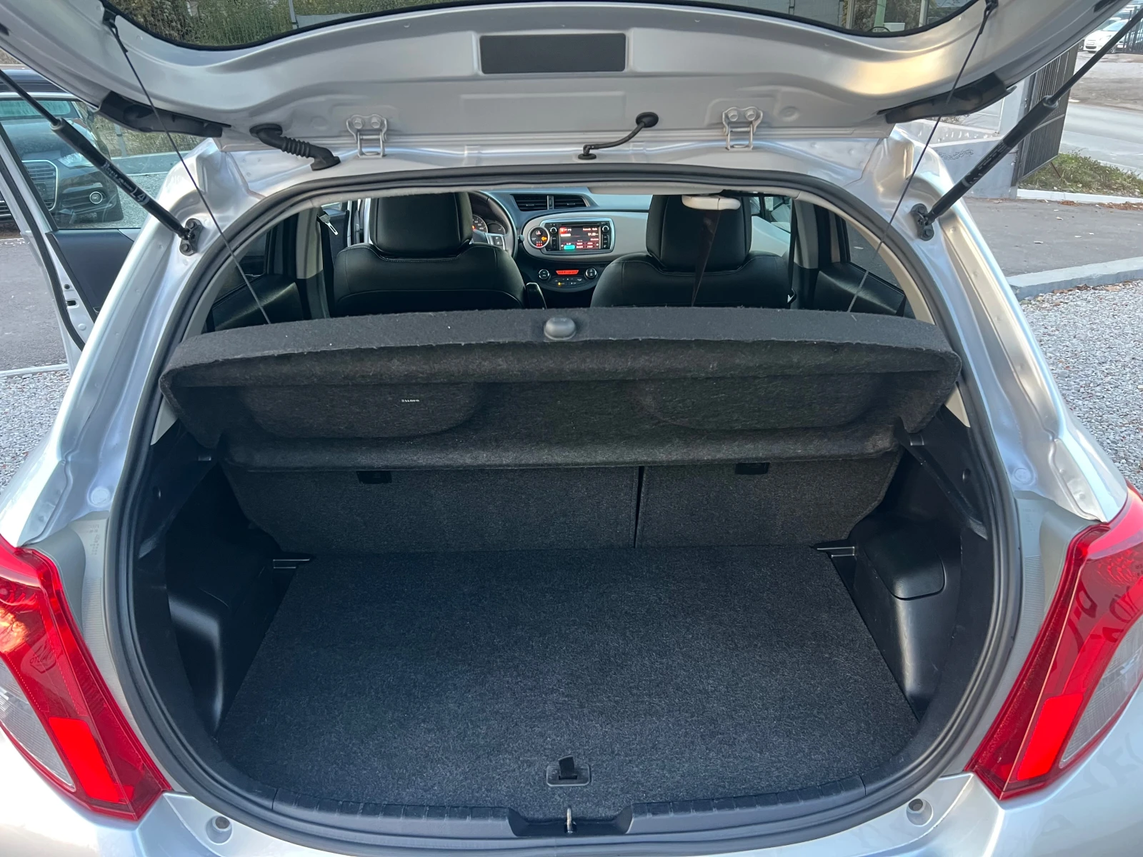 Toyota Yaris 1.3- | Mobile.bg   15