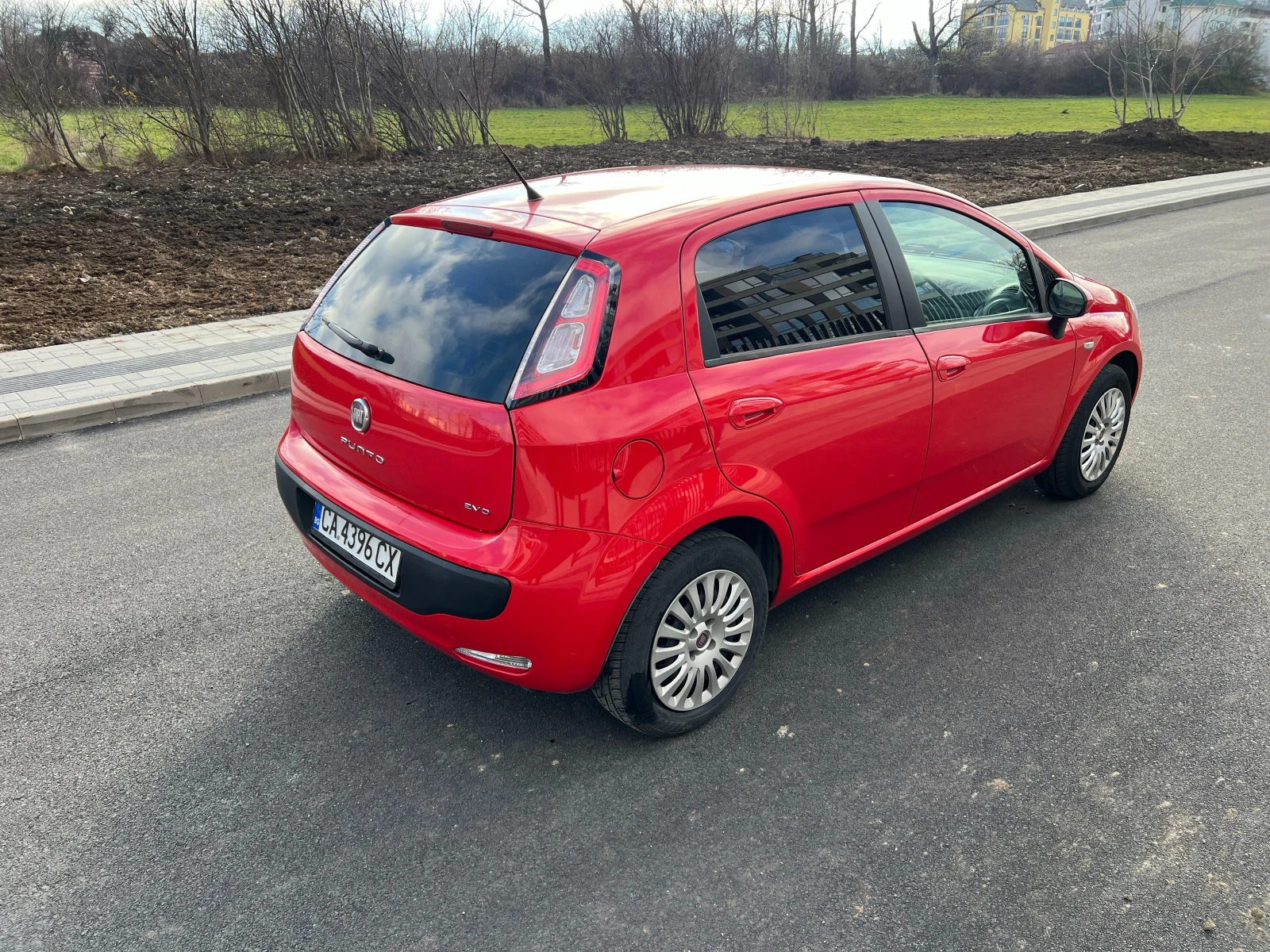 Fiat Punto Evo - изображение 5